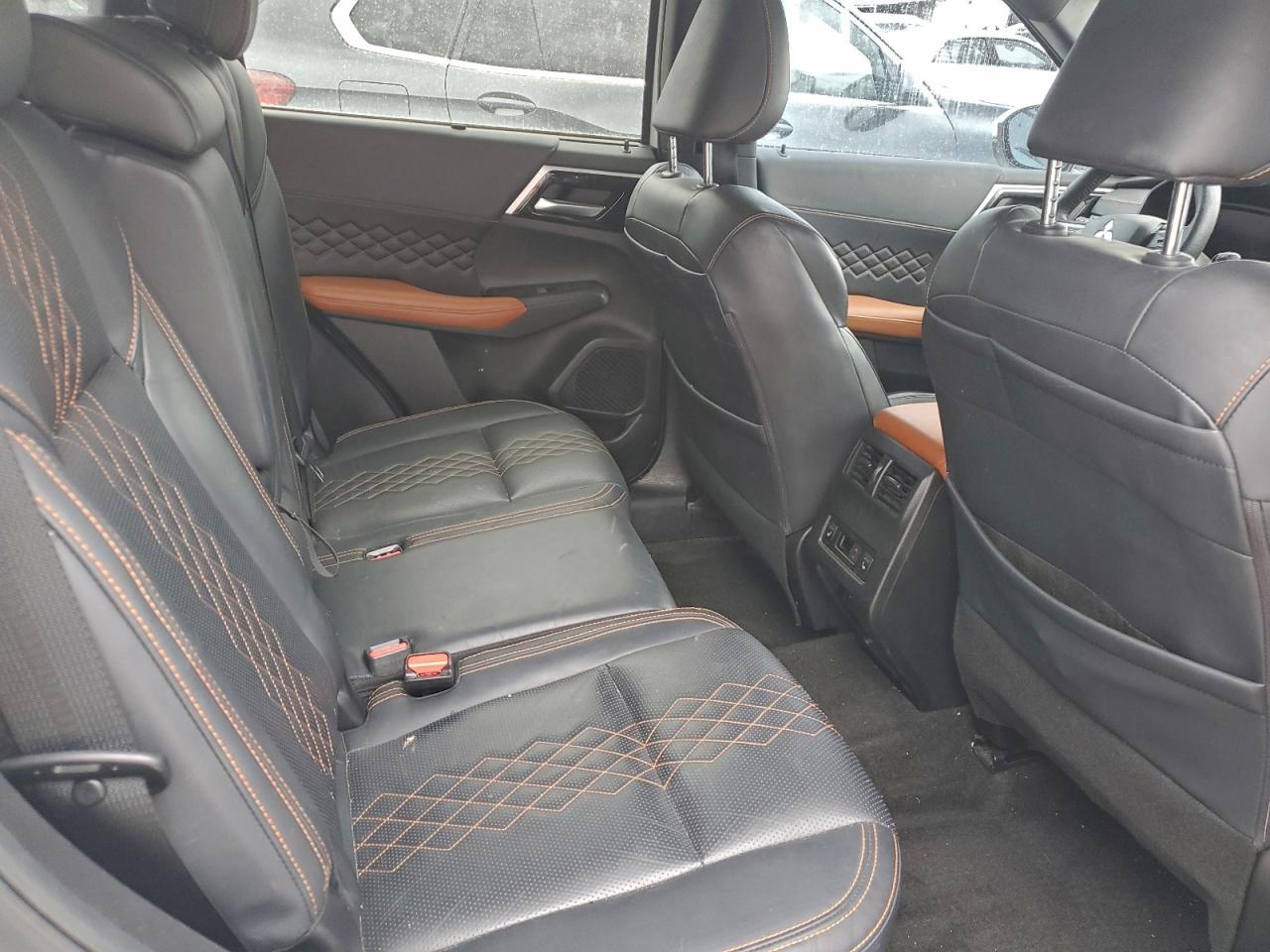 2024 MITSUBISHI OUTLANDER SEL photo 21