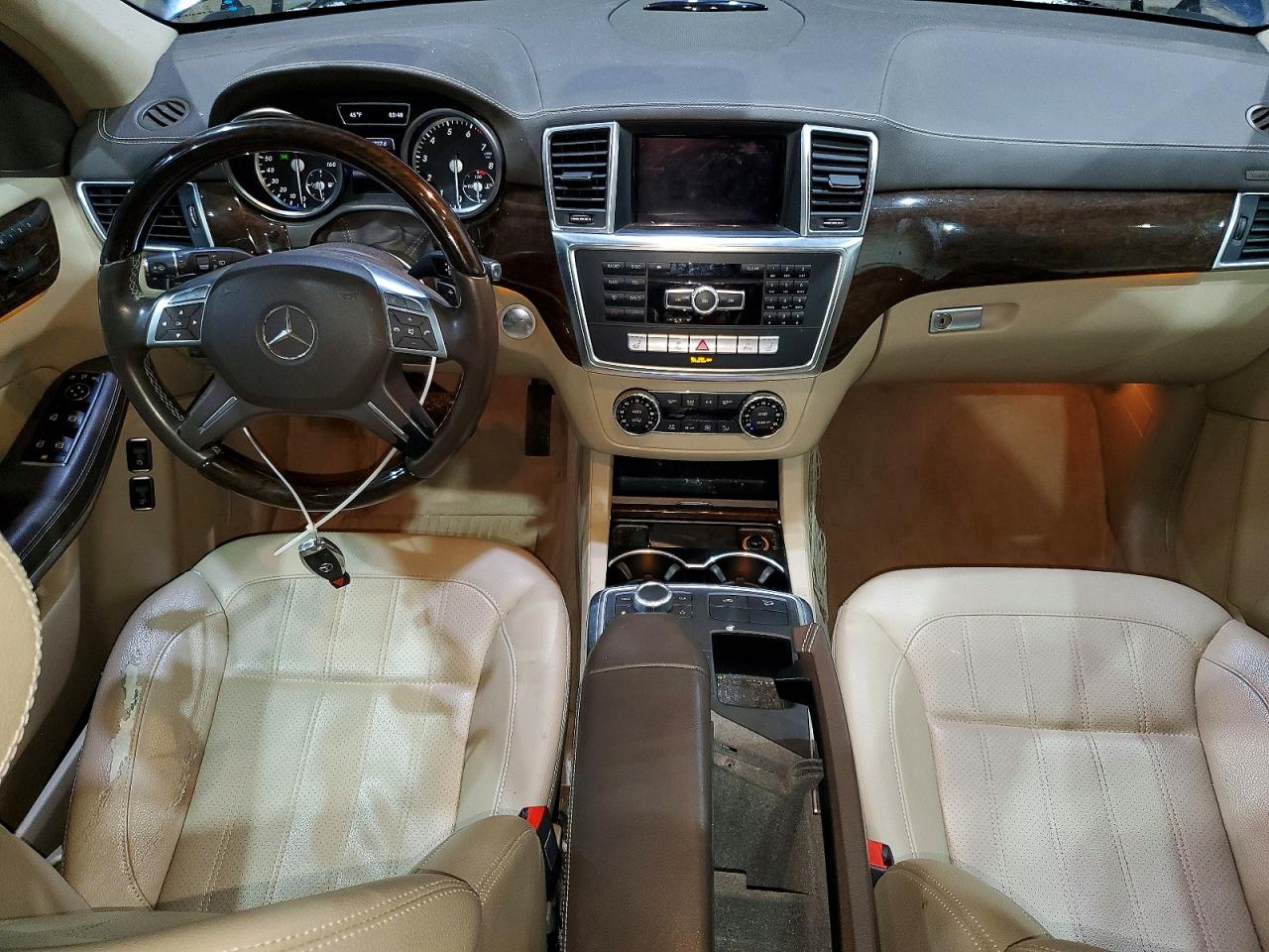 2013 MERCEDES-BENZ GL 450 4MATIC photo 15