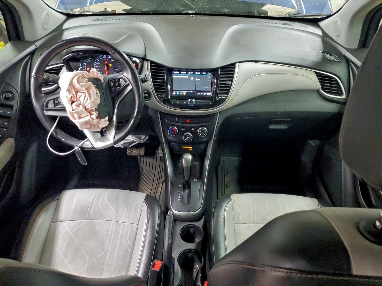 2019 CHEVROLET TRAX 1LT photo 15