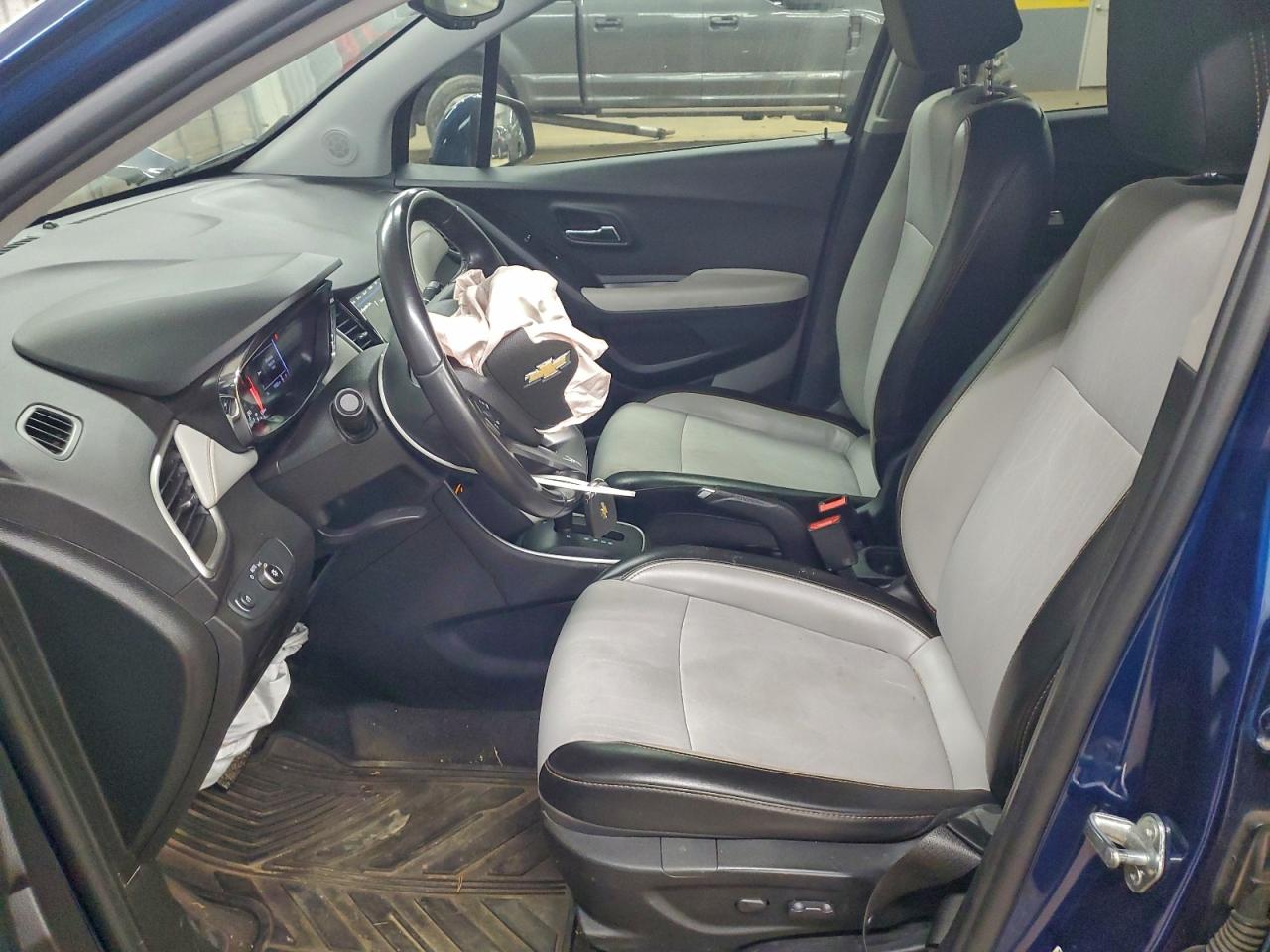 2019 CHEVROLET TRAX 1LT photo 13