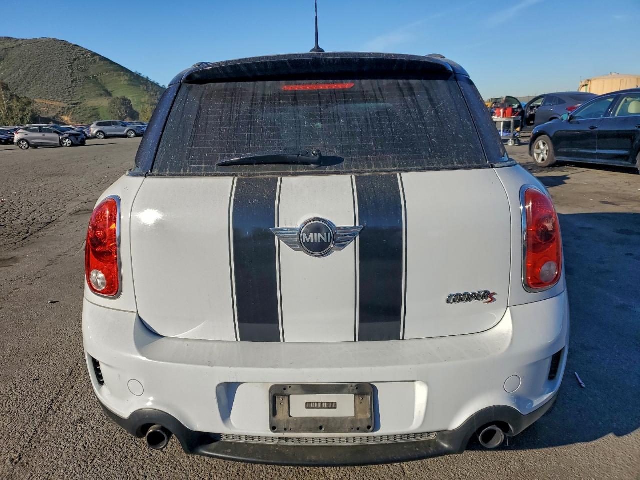 2011 MINI COOPER S COUNTRYMAN photo 11