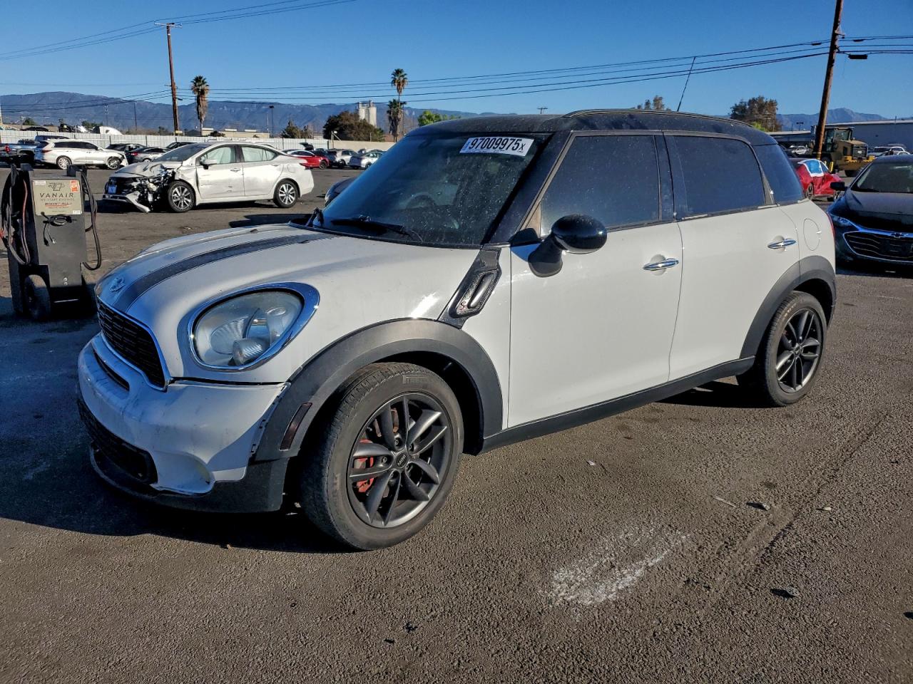 2011 MINI COOPER