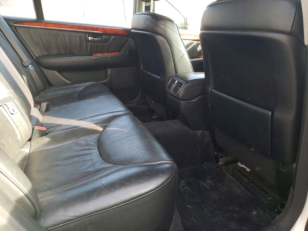 2005 LEXUS LS 430 photo 10