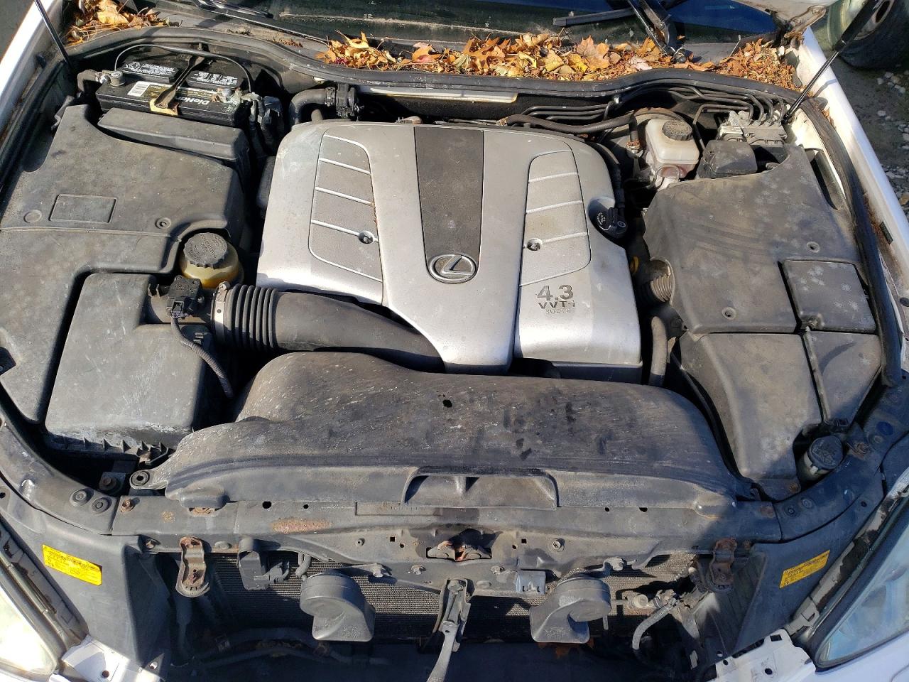 2005 LEXUS LS 430 photo 11