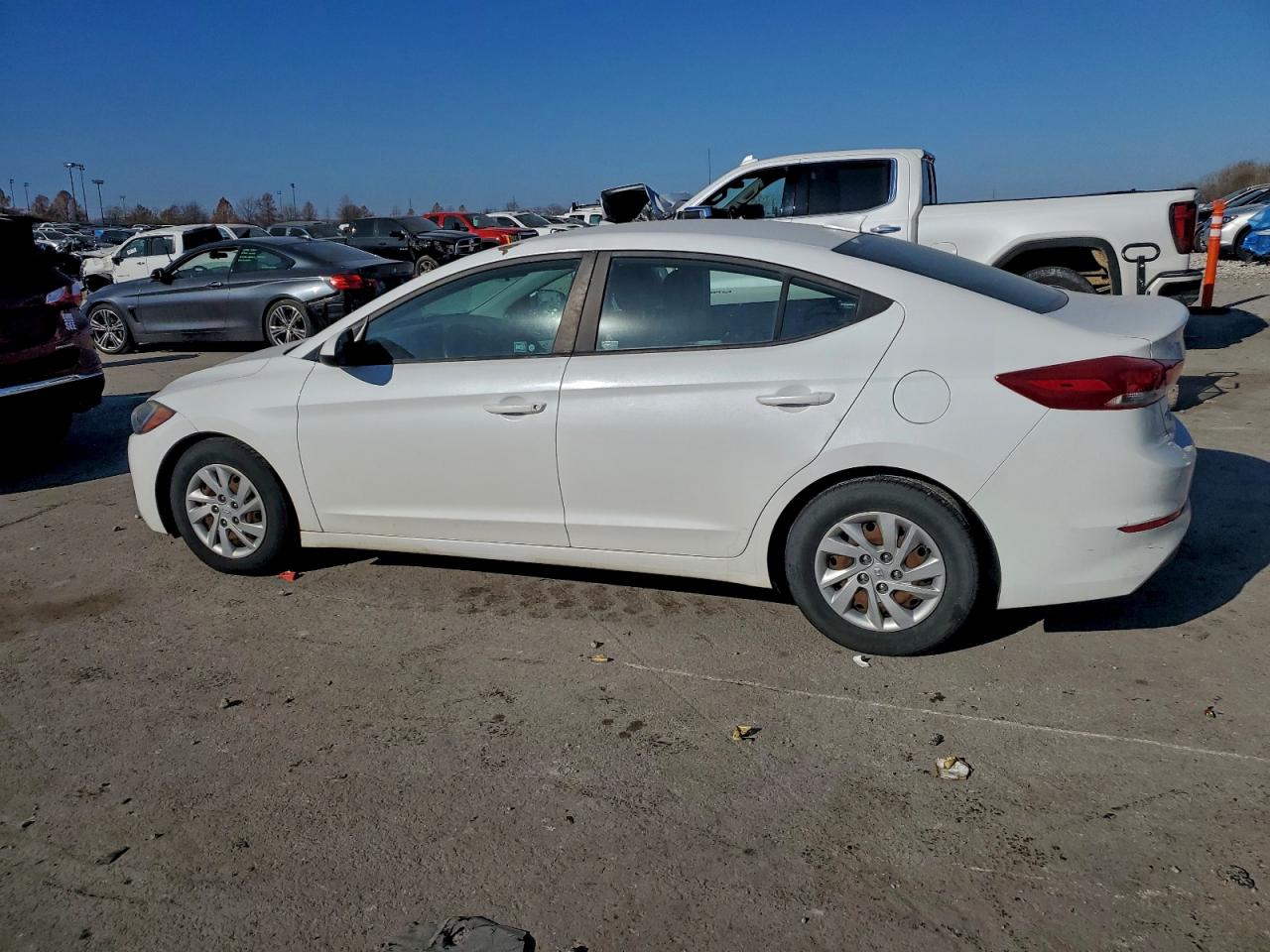 2017 HYUNDAI ELANTRA SE photo 4