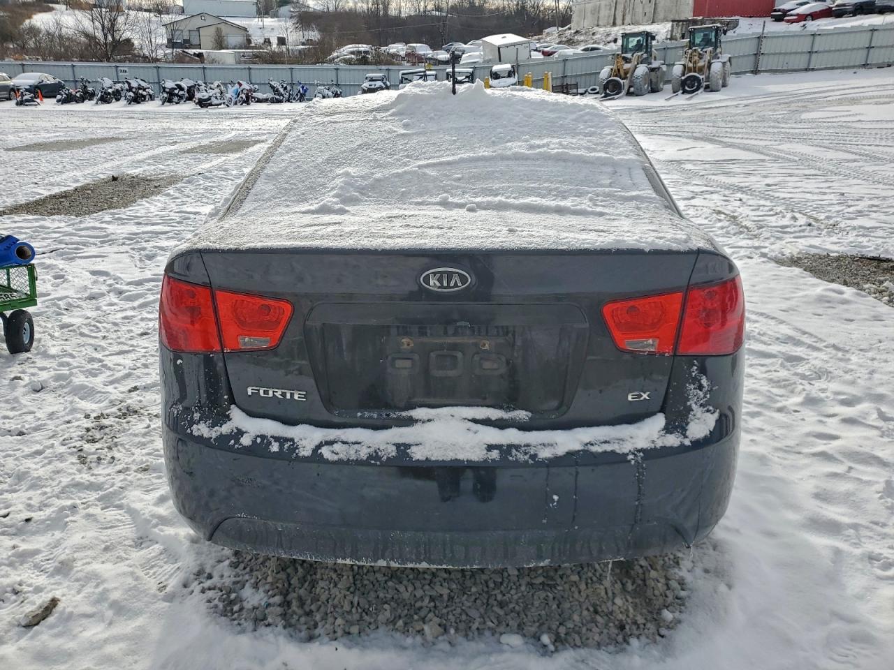 2013 KIA FORTE EX photo 6