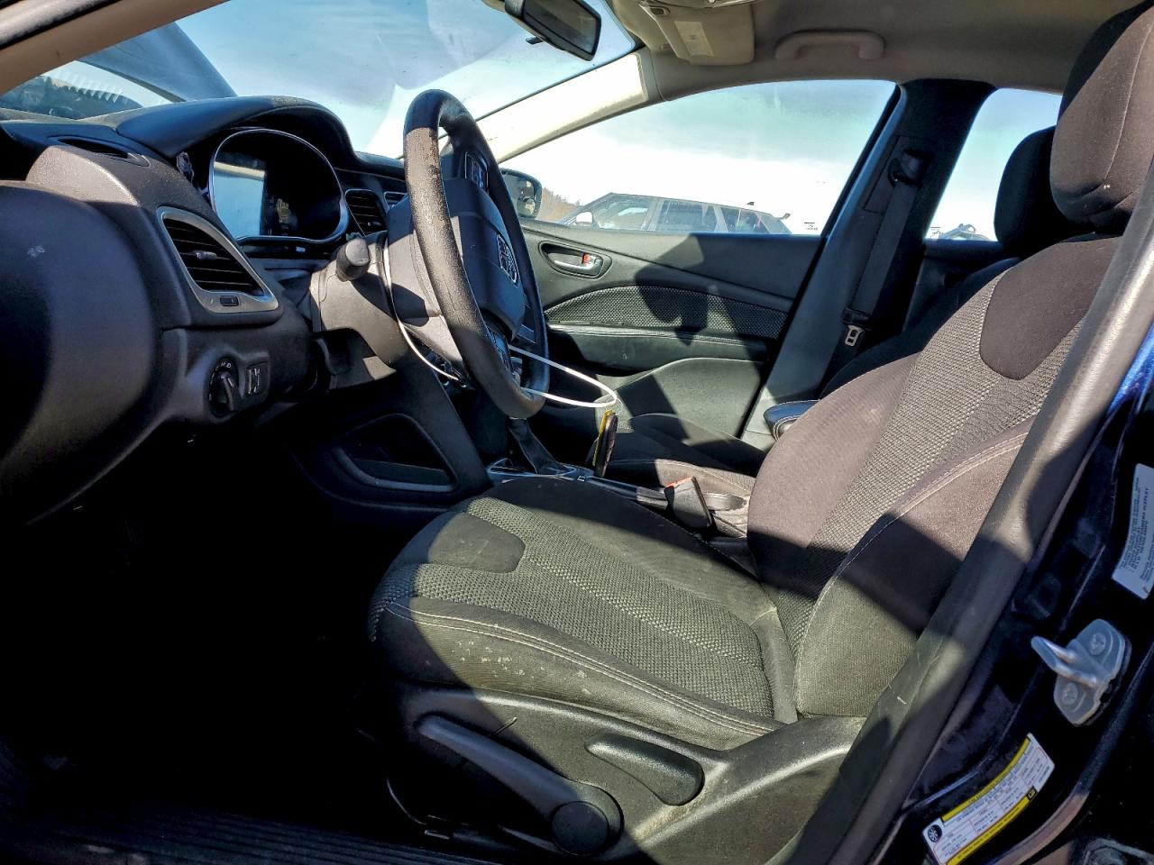2015 DODGE DART SXT photo 7
