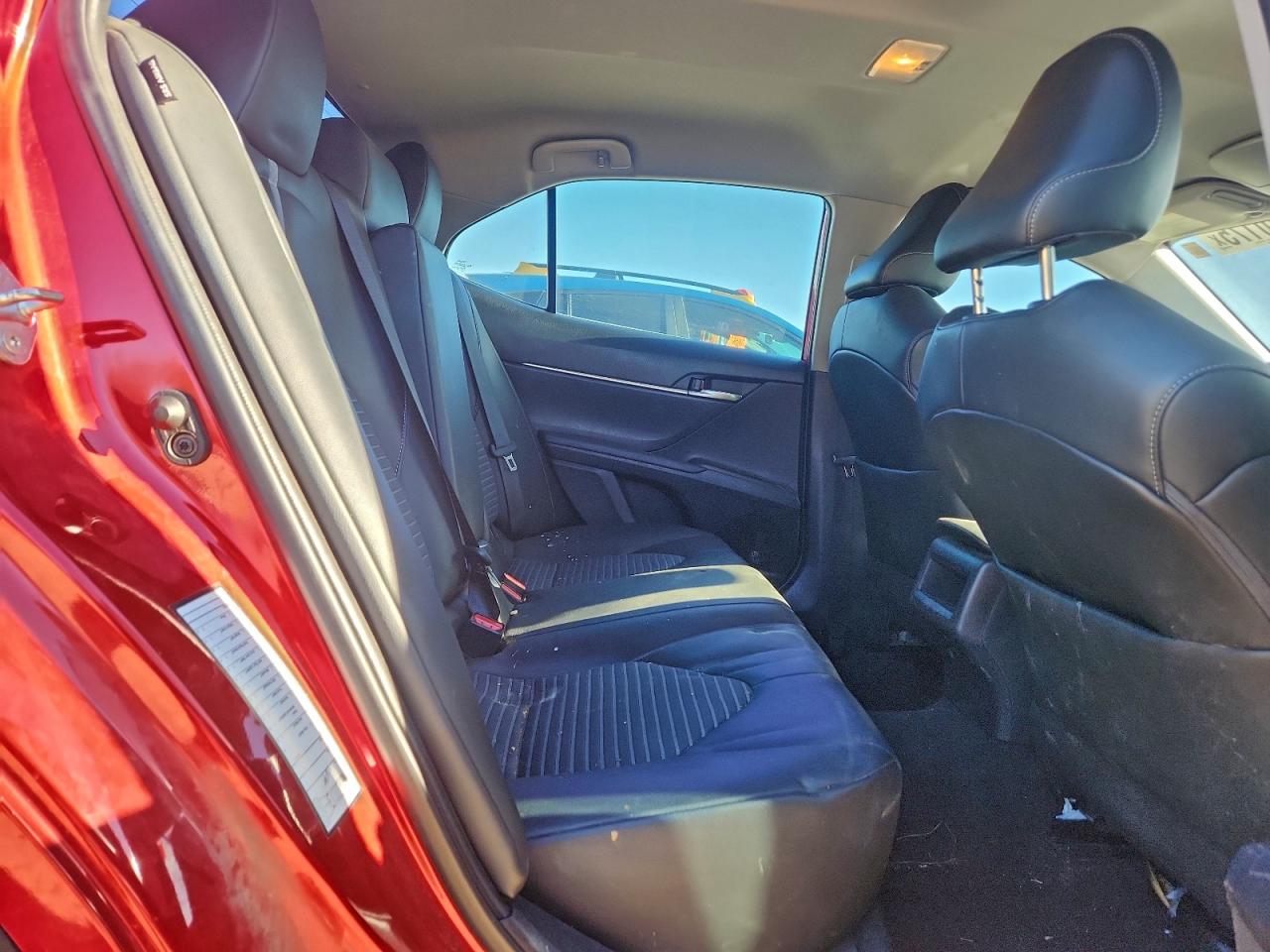 2022 TOYOTA CAMRY SE photo 10