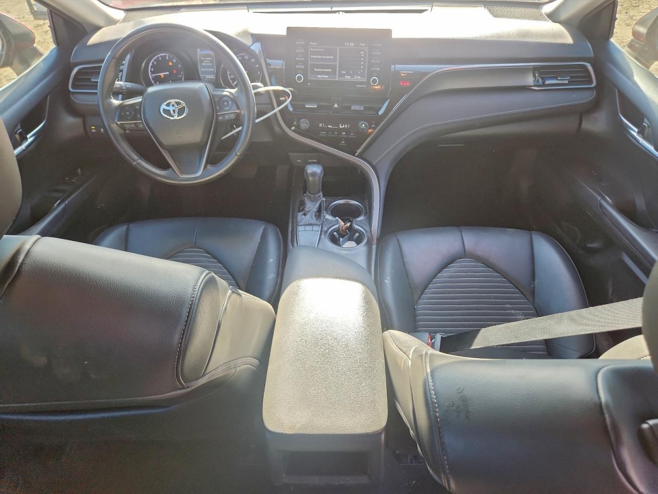 2022 TOYOTA CAMRY SE photo 8