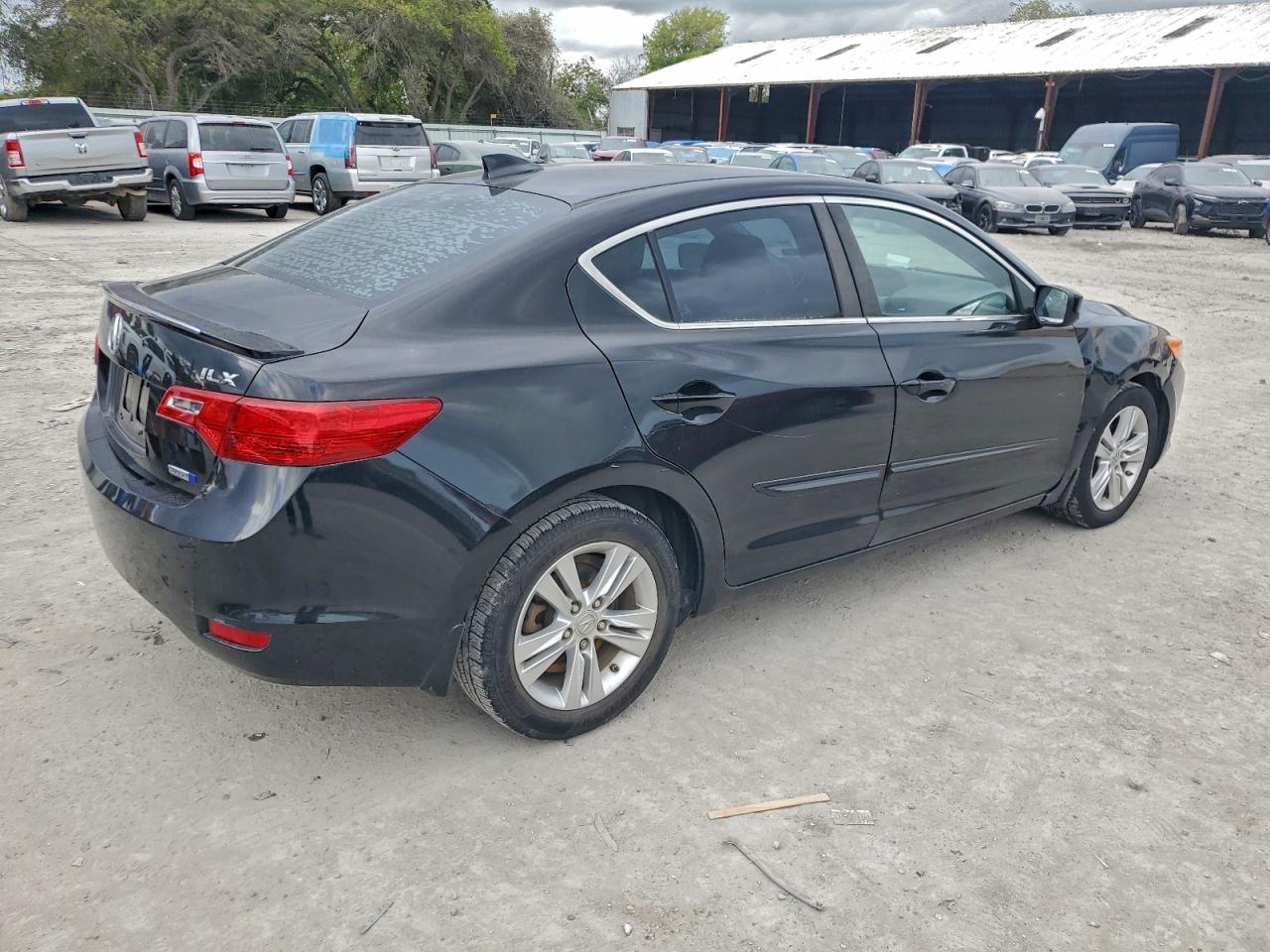 2013 ACURA ILX HYBRID TECH photo 7