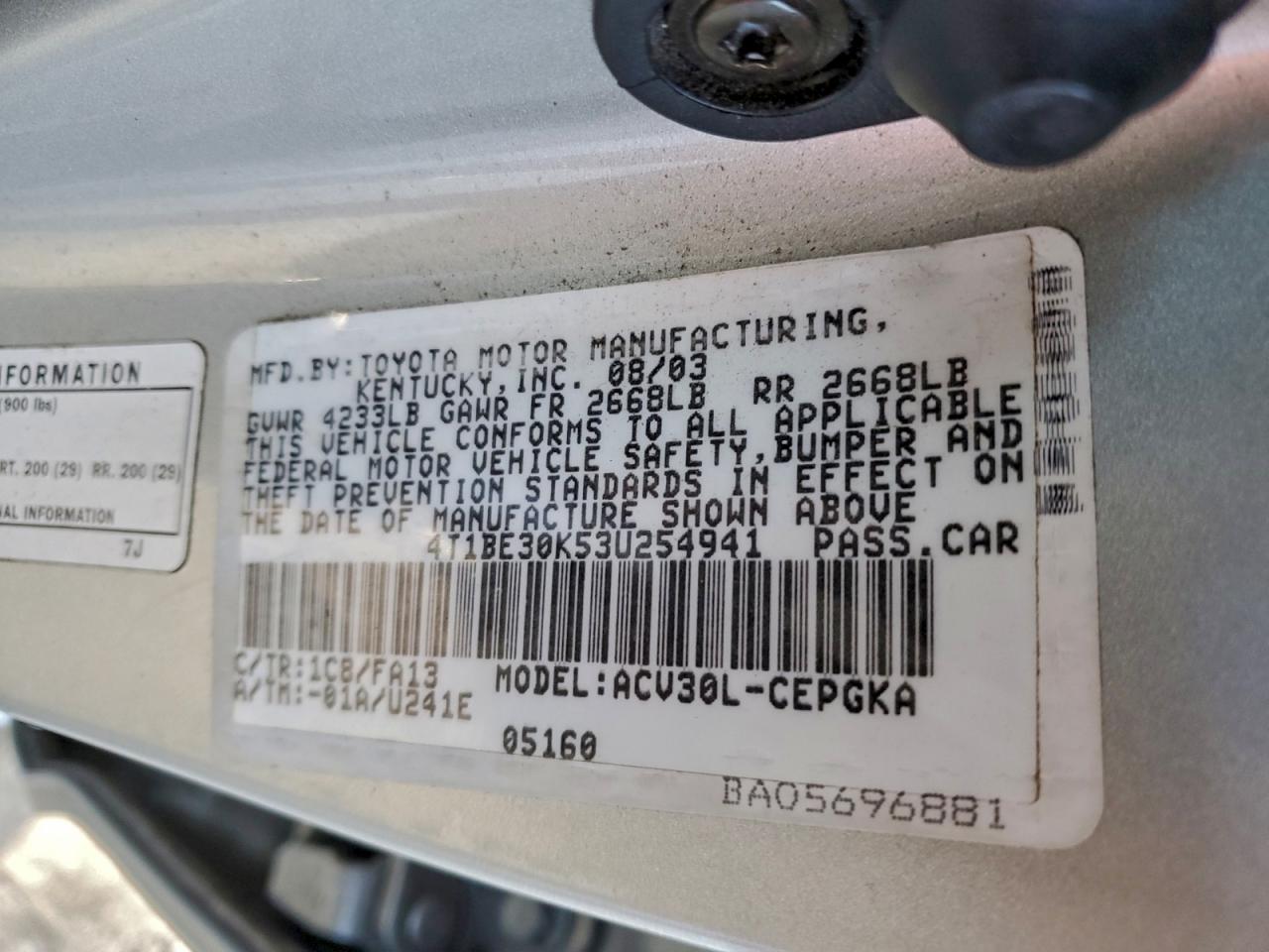2003 TOYOTA CAMRY LE photo 12