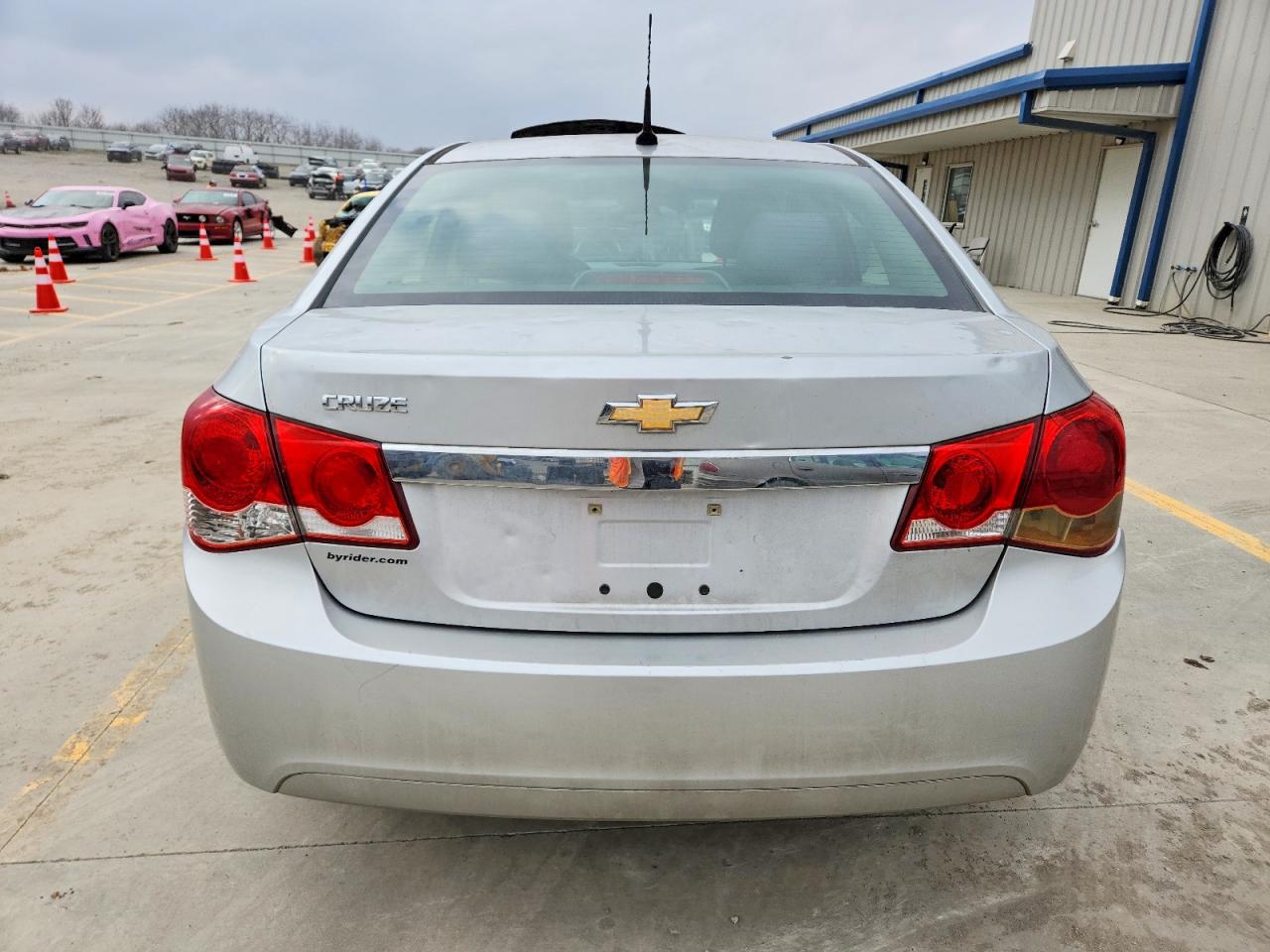 2013 CHEVROLET CRUZE LS photo 16