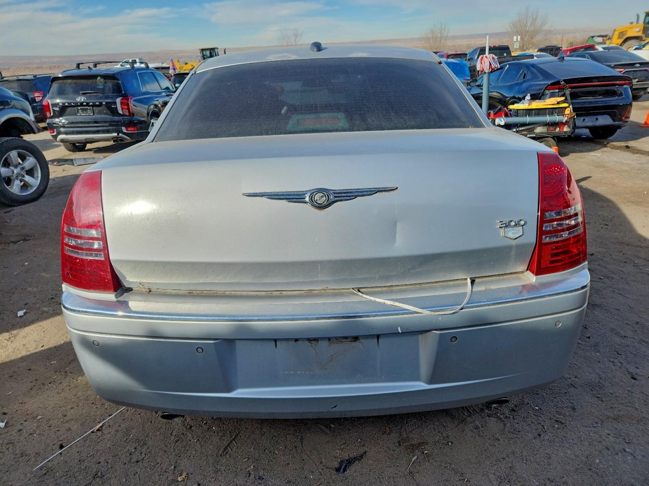2005 CHRYSLER 300C photo 6