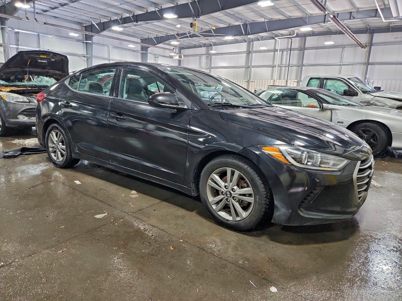 2017 HYUNDAI ELANTRA SE photo 4
