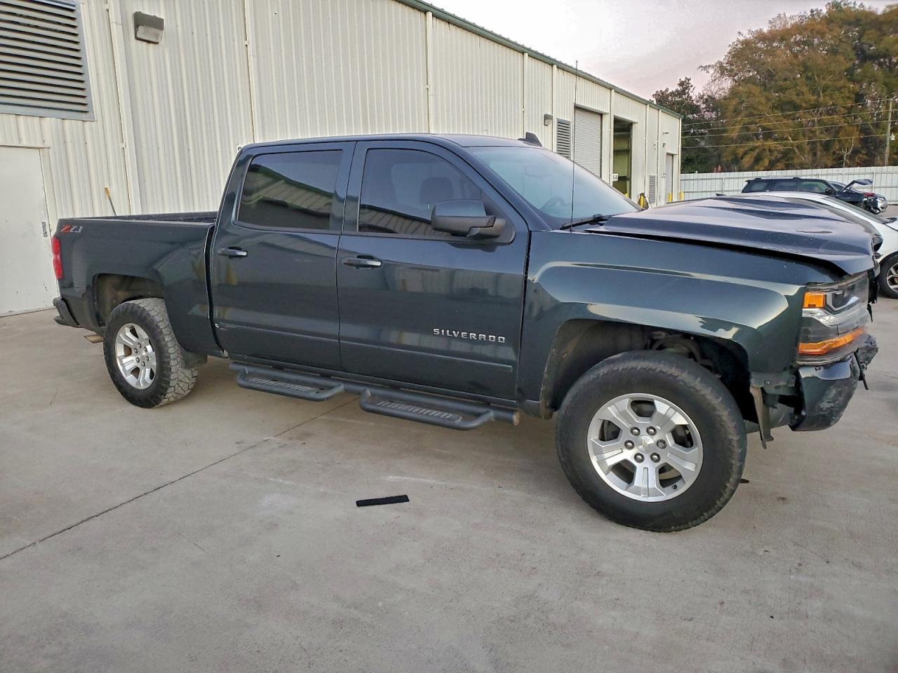 2018 CHEVROLET SILVERADO K1500 LT photo 10