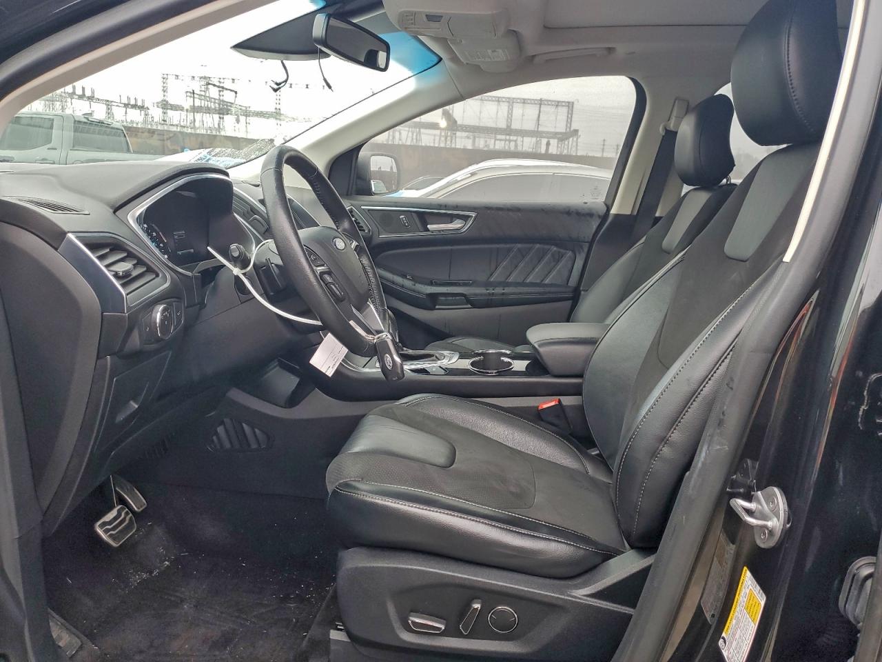 2015 FORD EDGE SPORT photo 13