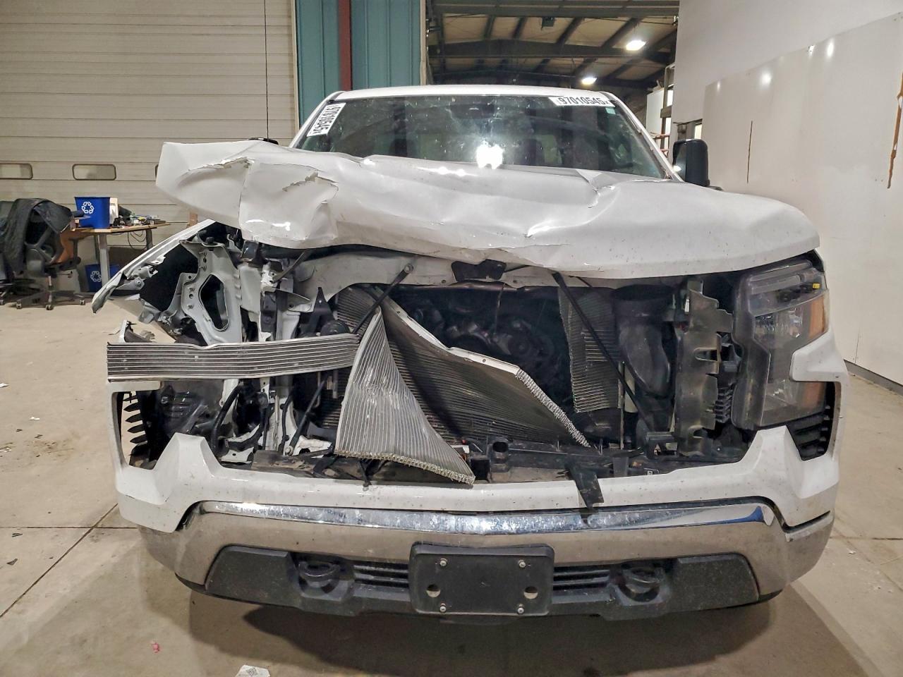 2023 CHEVROLET SILVERADO K1500 photo 9