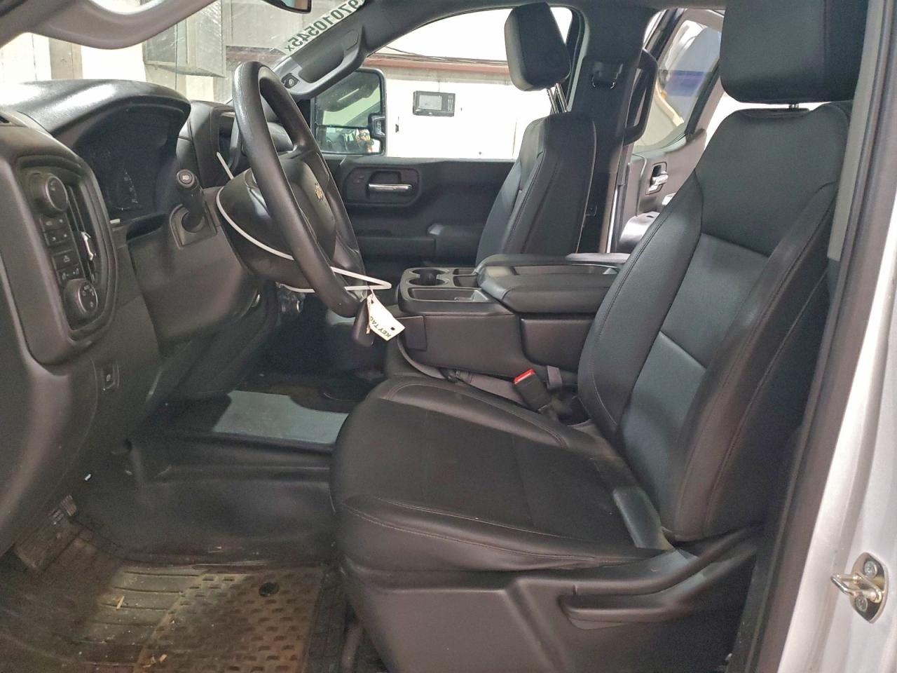 2023 CHEVROLET SILVERADO K1500 photo 13