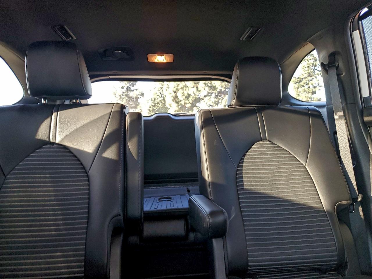2022 TOYOTA HIGHLANDER XSE photo 19