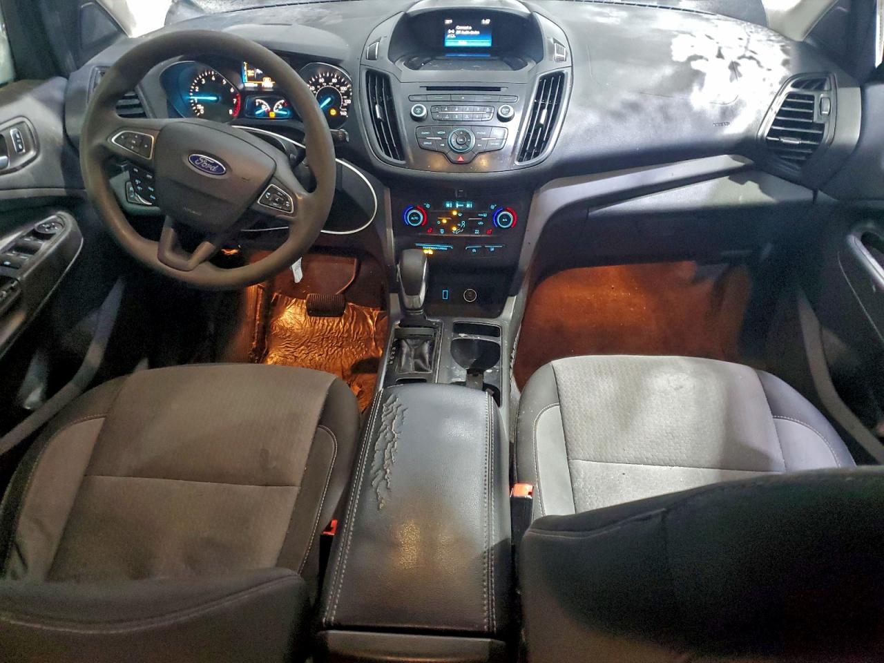 2018 FORD ESCAPE SE photo 15