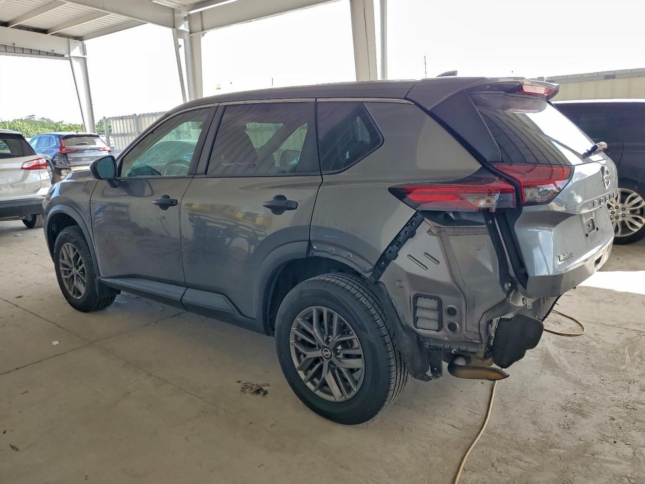 2021 NISSAN ROGUE S photo 3