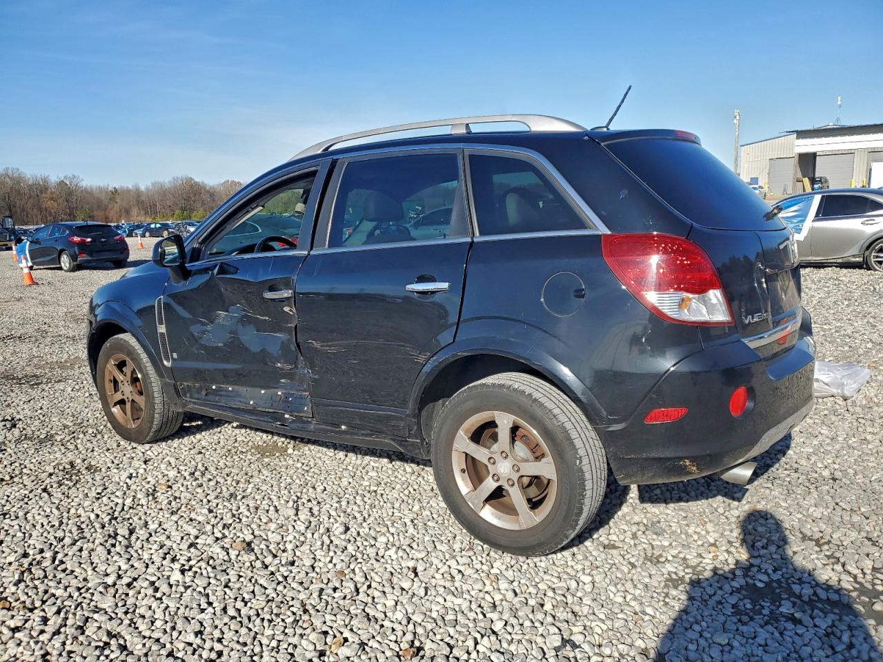 2009 SATURN VUE XR photo 2
