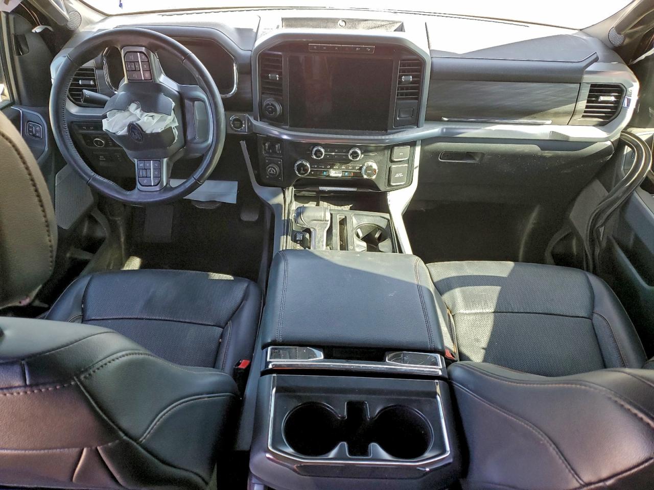 2024 FORD F150 LARIAT photo 8