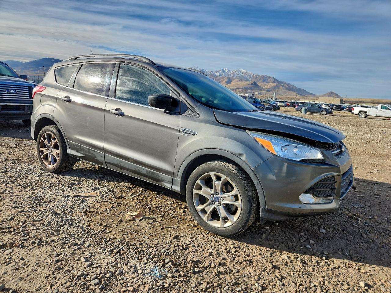 2014 FORD ESCAPE SE photo 4