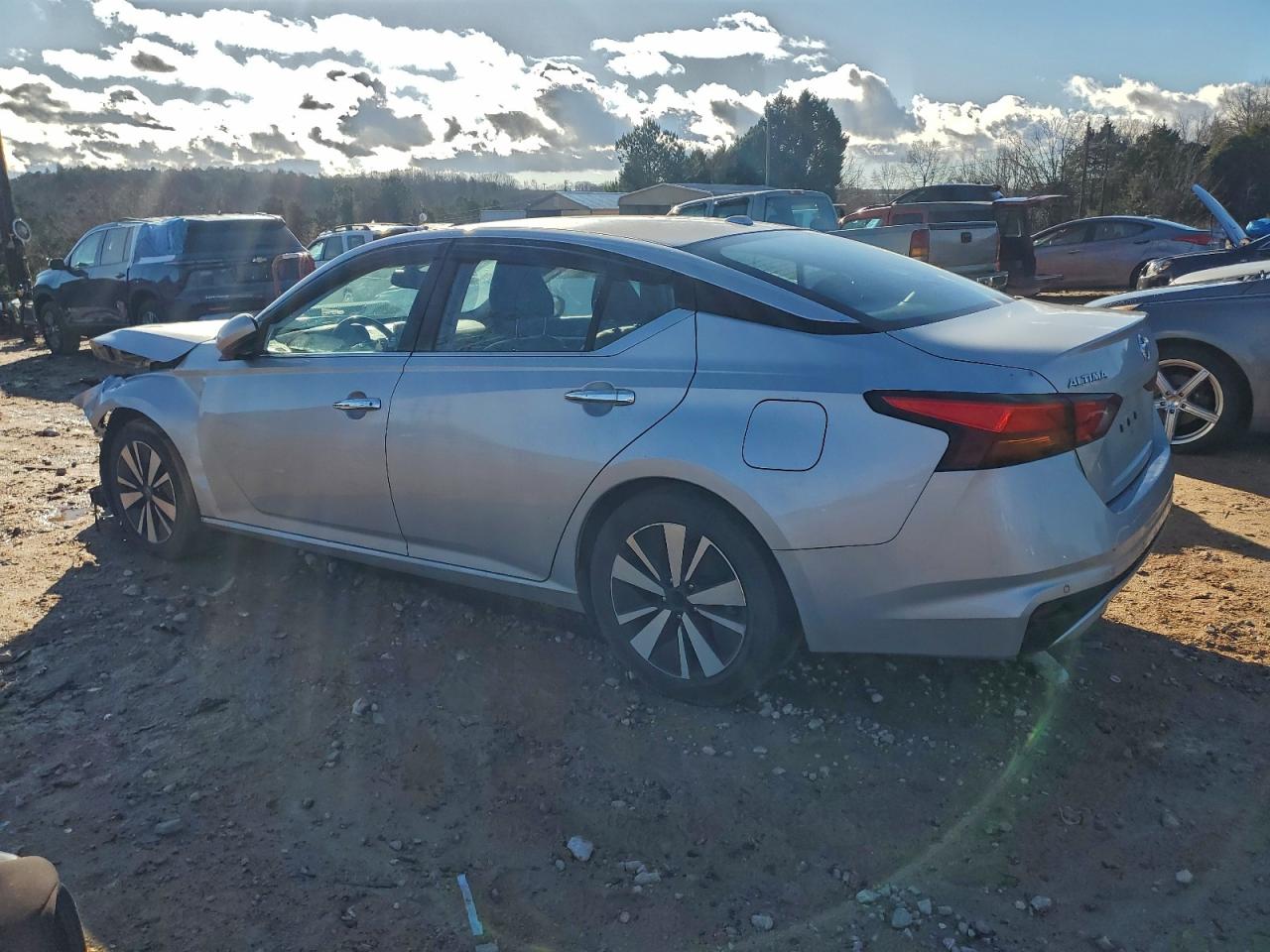 2019 NISSAN ALTIMA SL photo 2