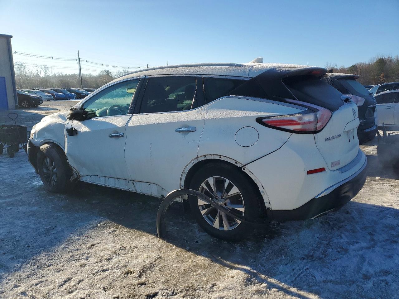 2017 NISSAN MURANO S photo 3