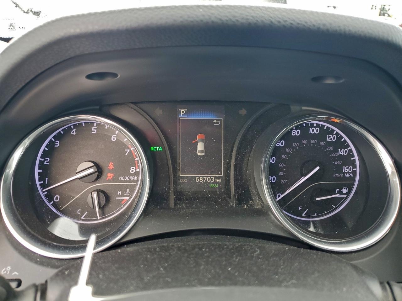 2019 TOYOTA CAMRY L photo 9