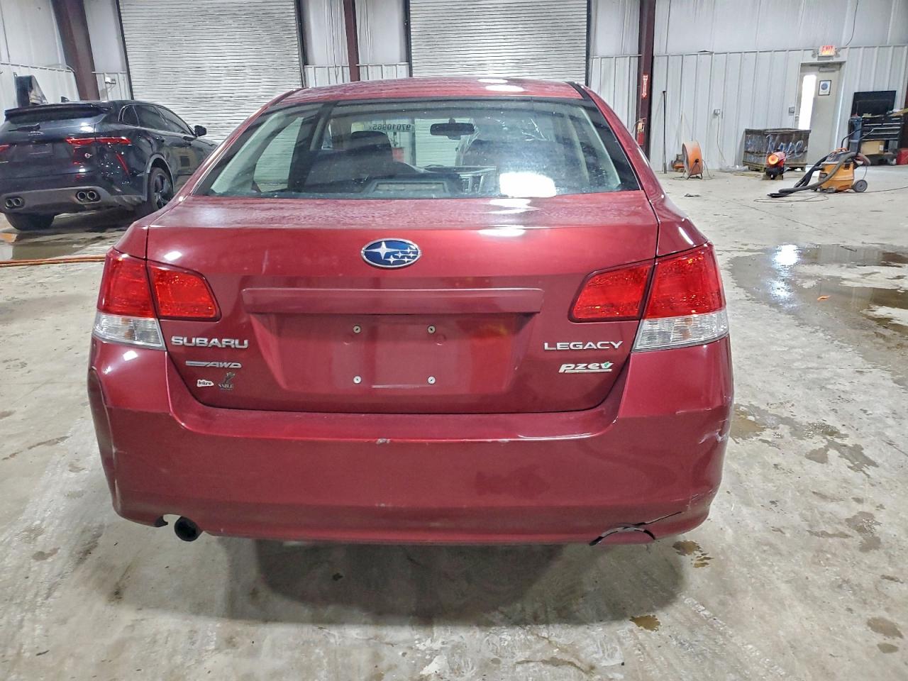 2013 SUBARU LEGACY 2.5I PREMIUM photo 6