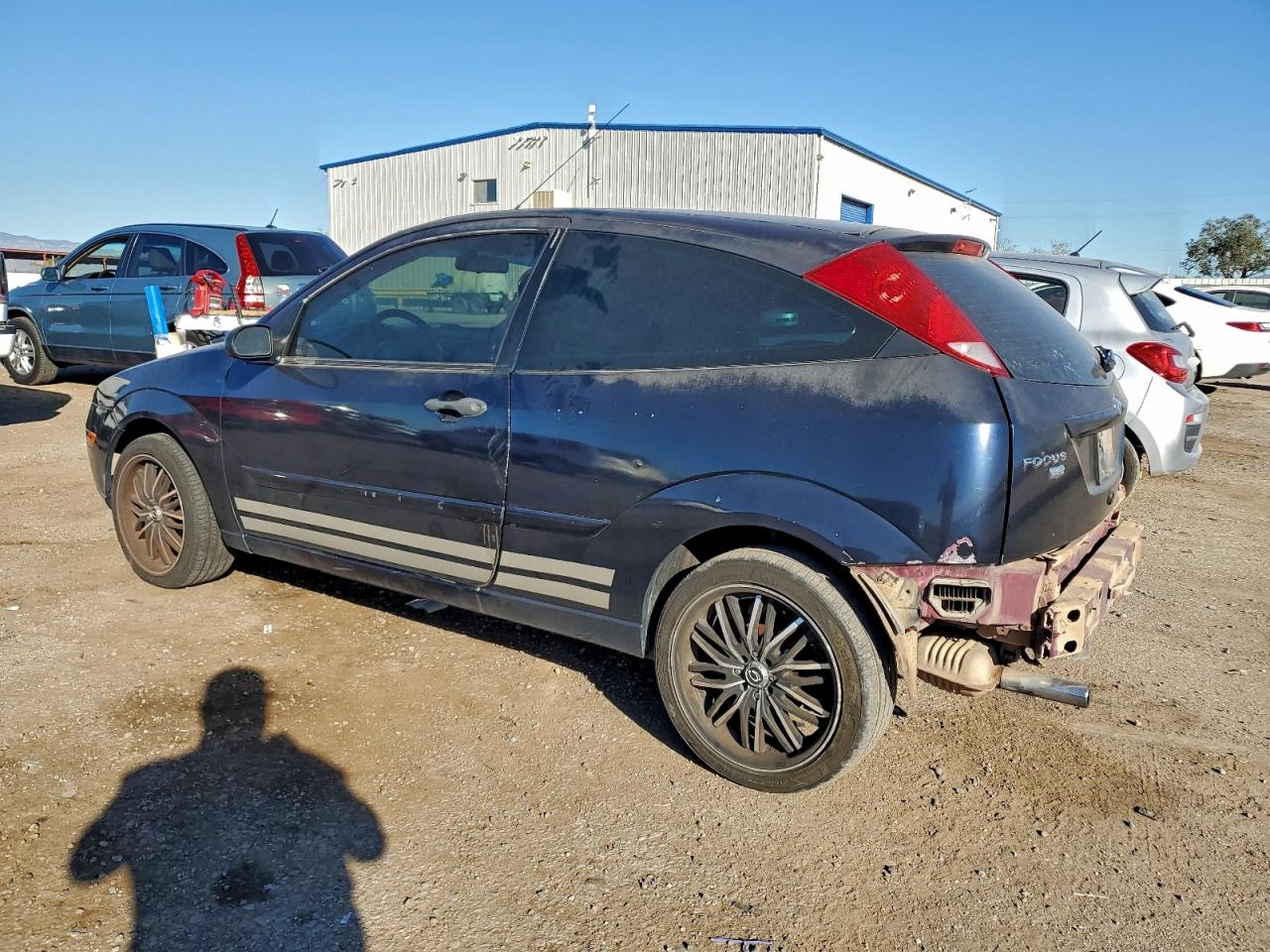 2006 FORD FOCUS ZX3 photo 2