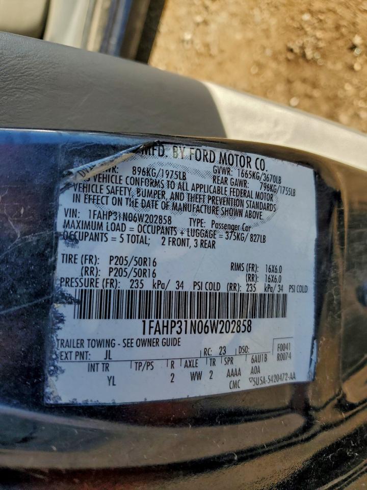 2006 FORD FOCUS ZX3 photo 13
