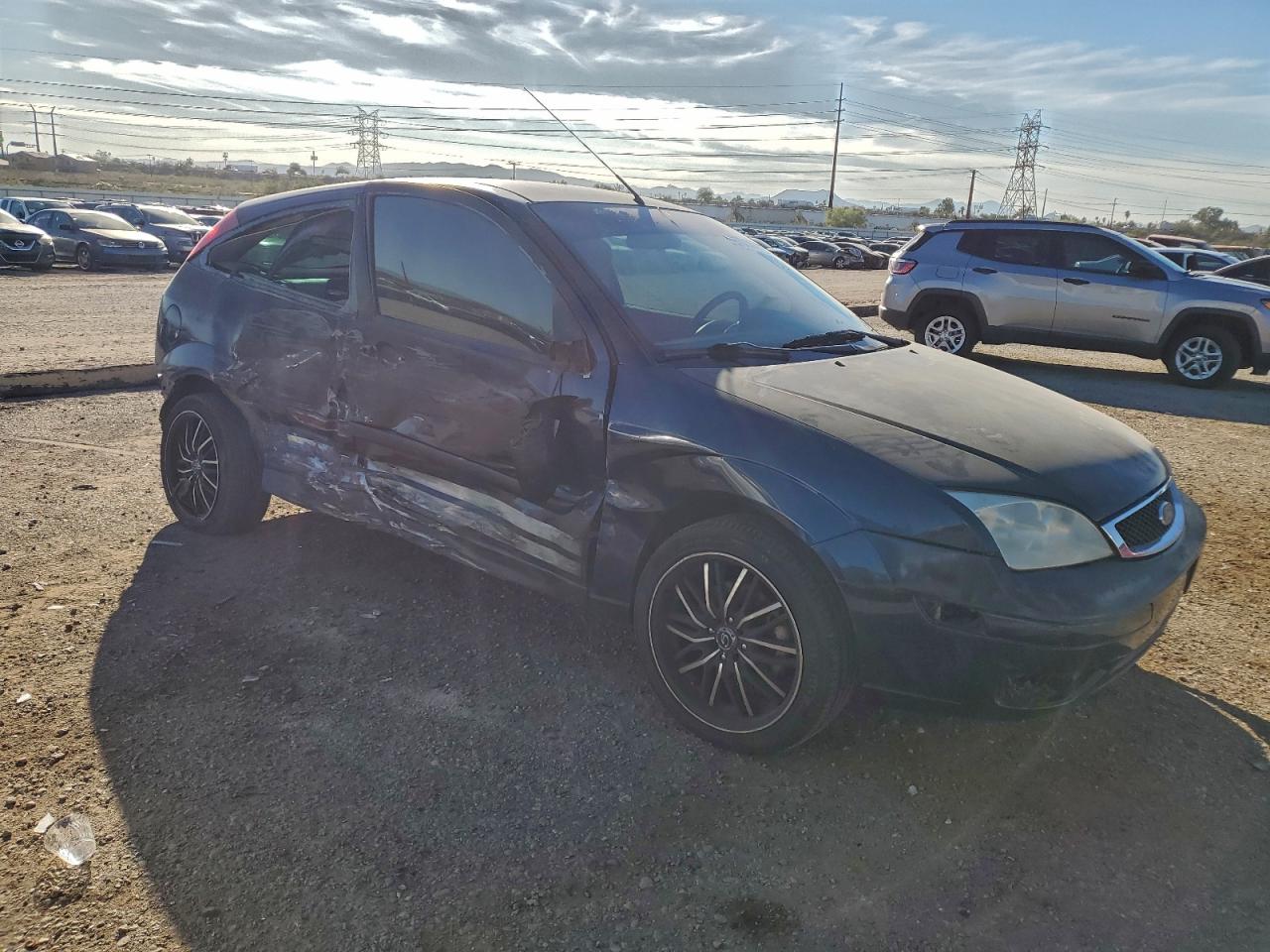 2006 FORD FOCUS ZX3 photo 4