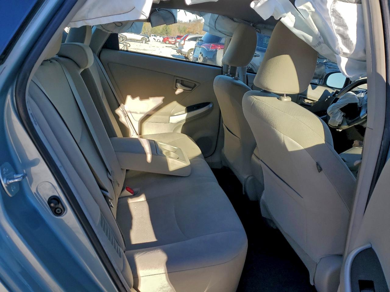 2014 TOYOTA PRIUS photo 10