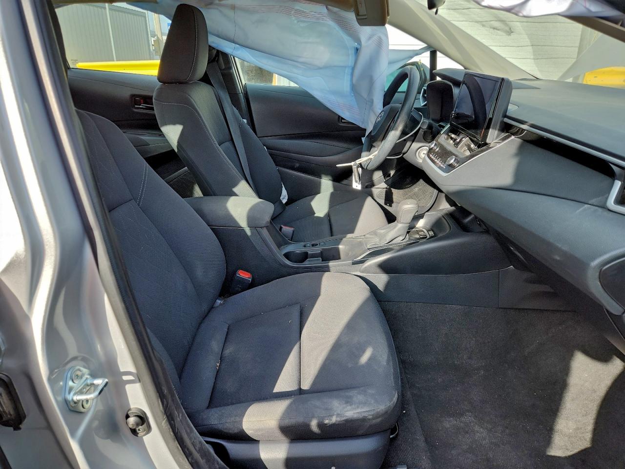 2024 TOYOTA COROLLA LE photo 13