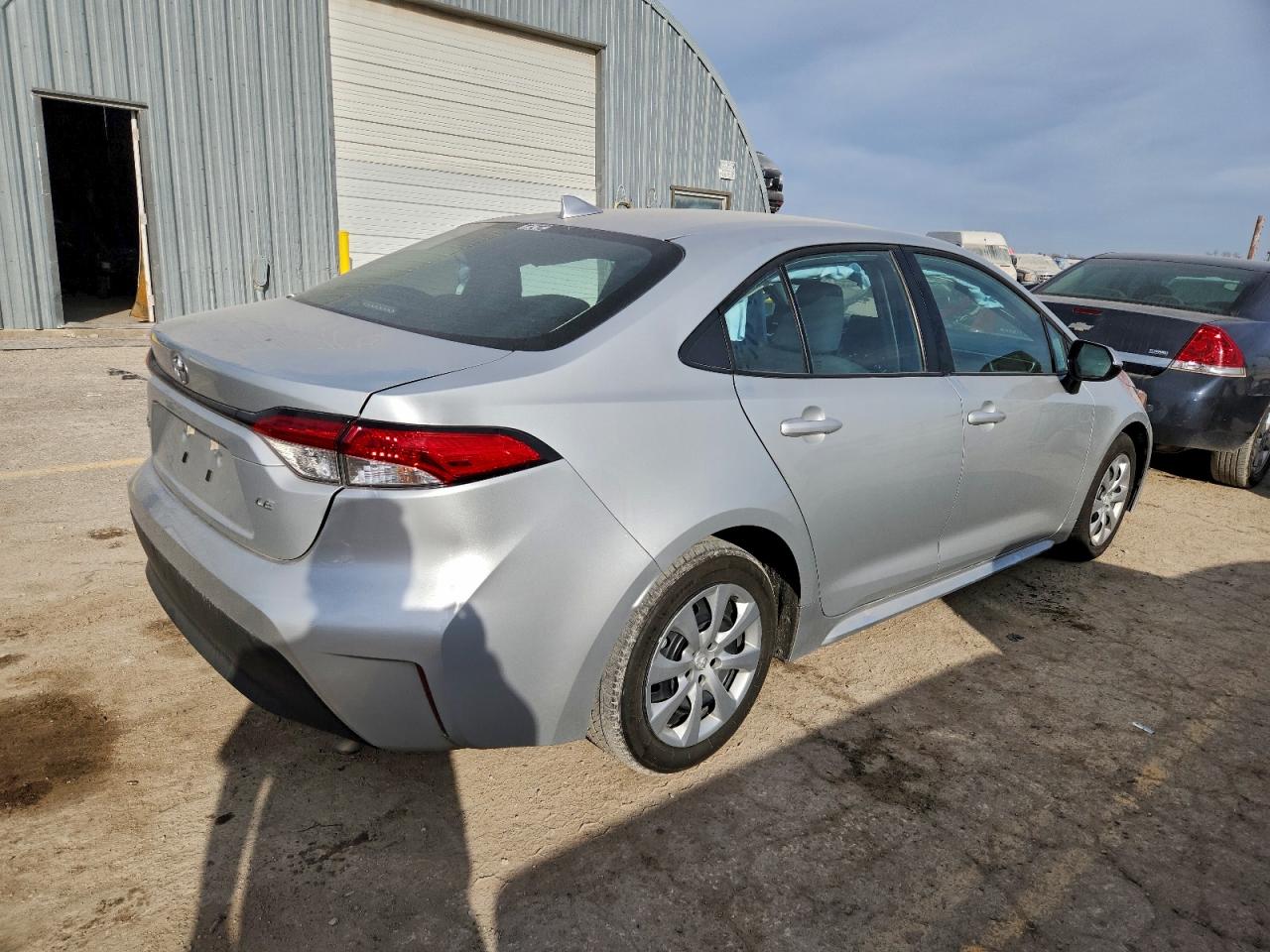 2024 TOYOTA COROLLA LE photo 5