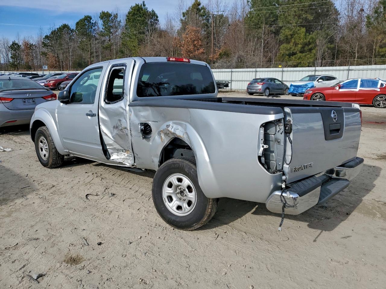 2010 NISSAN FRONTIER KING CAB SE photo 3