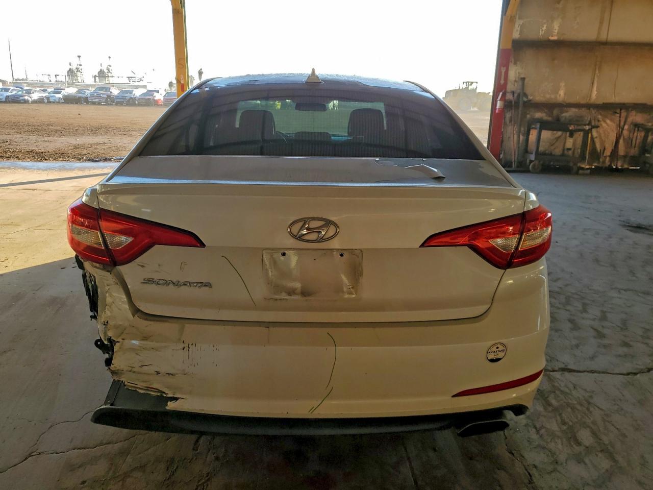 2017 HYUNDAI SONATA SE photo 11