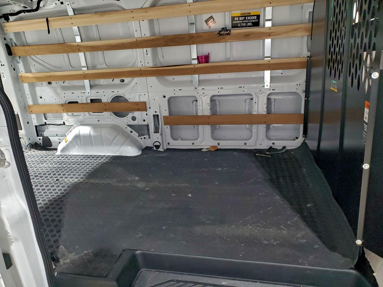 2025 FORD TRANSIT T-250 photo 31