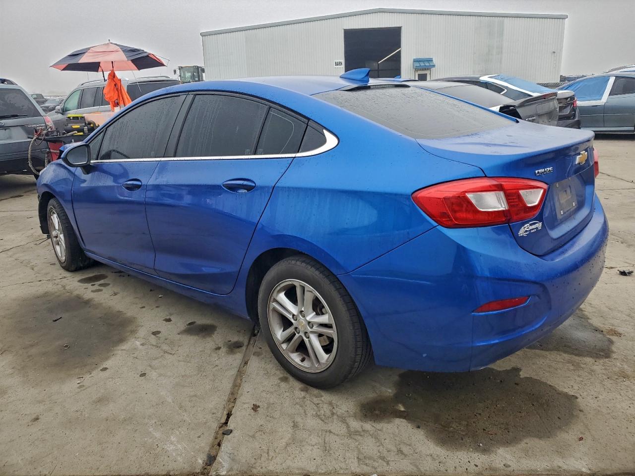 2017 CHEVROLET CRUZE LT photo 3