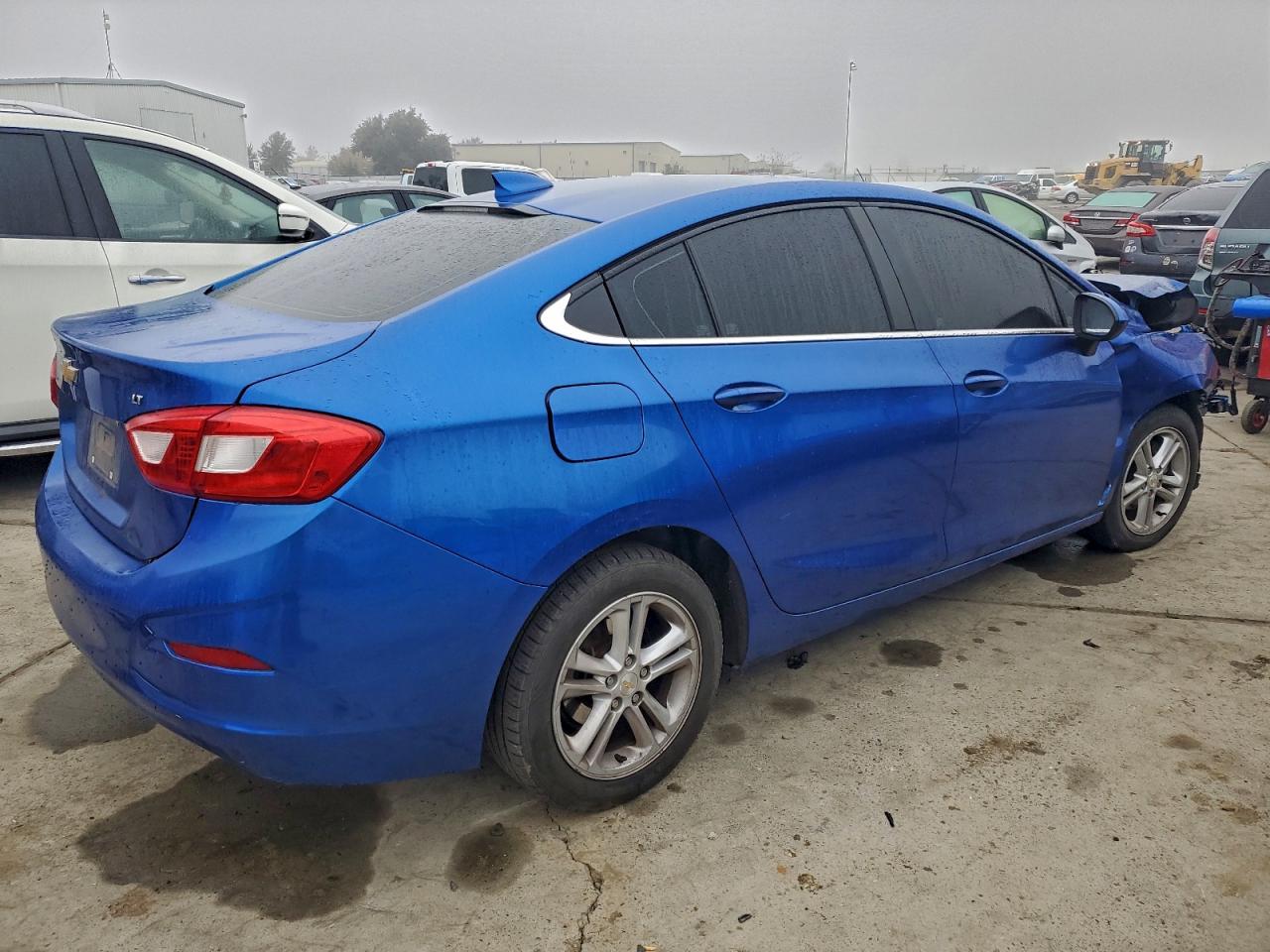 2017 CHEVROLET CRUZE LT photo 5