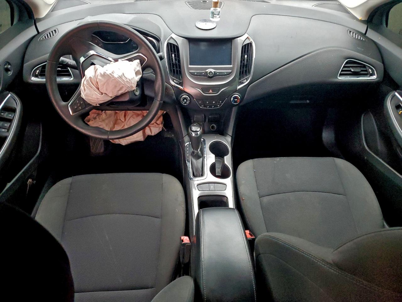 2017 CHEVROLET CRUZE LT photo 15