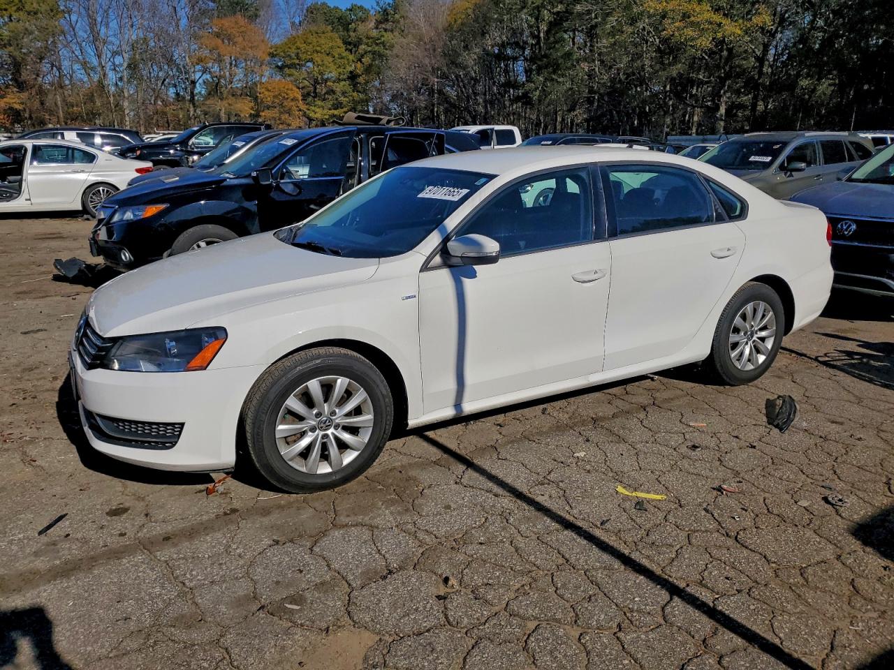 2014 VOLKSWAGEN PASSAT S — MINOR DENT/SCRATCHES damage — photo 1