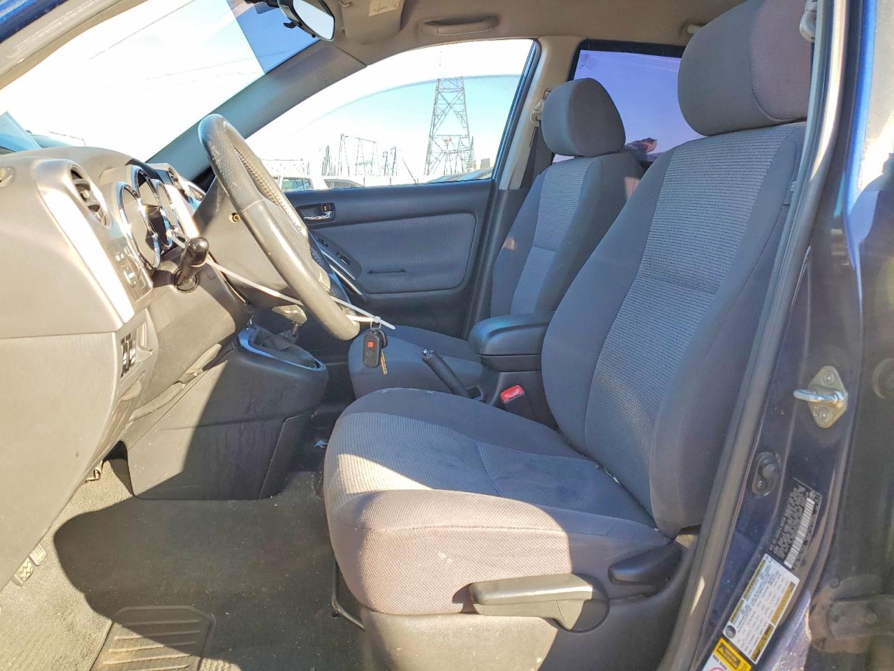 2006 TOYOTA COROLLA MATRIX XR photo 19