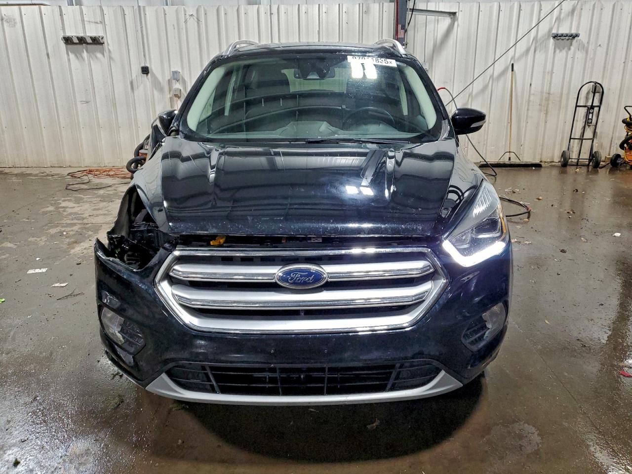 2017 FORD ESCAPE TITANIUM photo 5