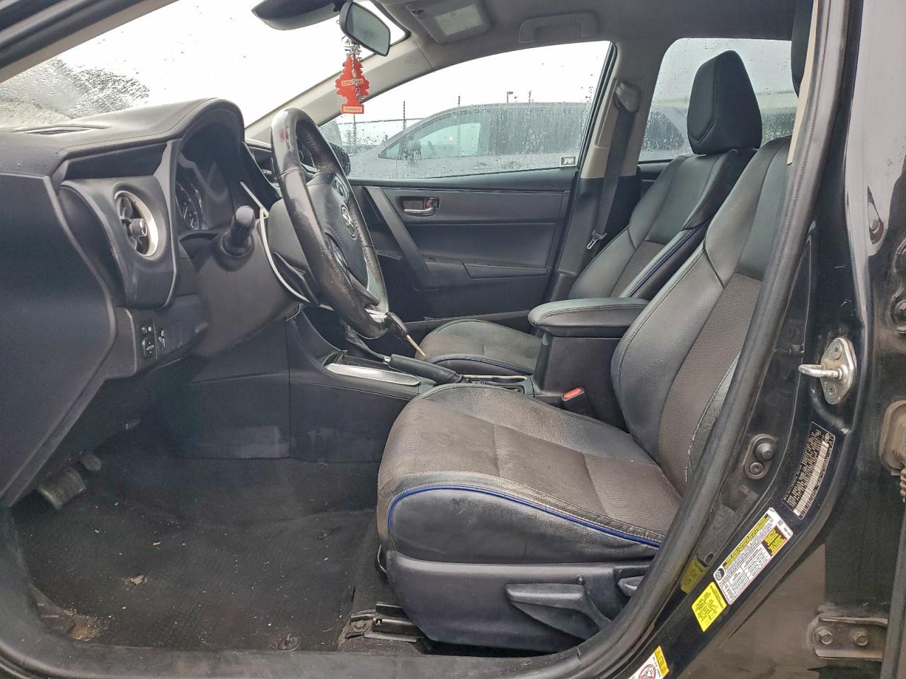 2018 TOYOTA COROLLA L photo 7