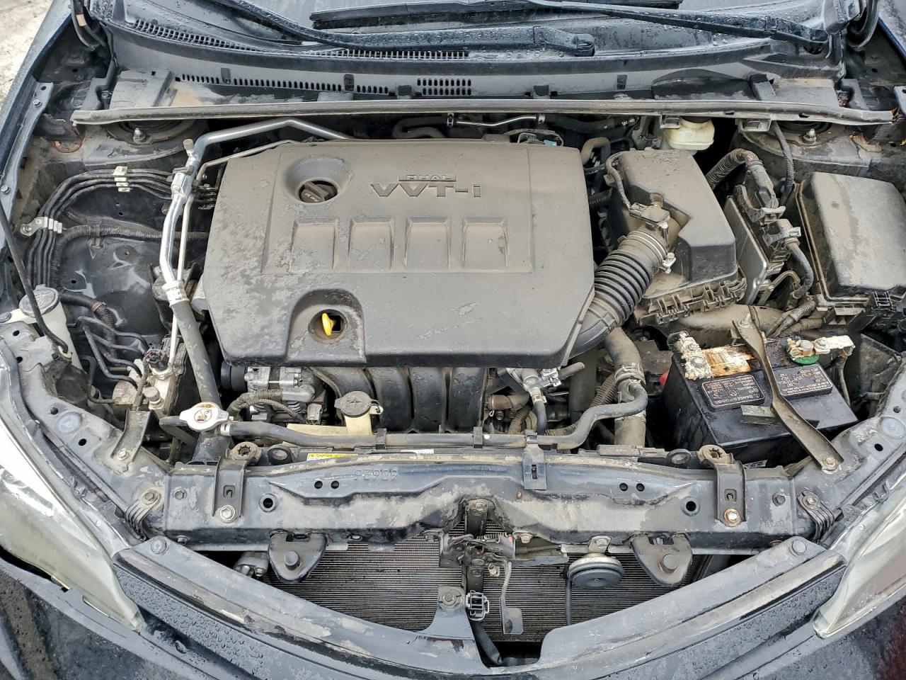 2018 TOYOTA COROLLA L photo 11