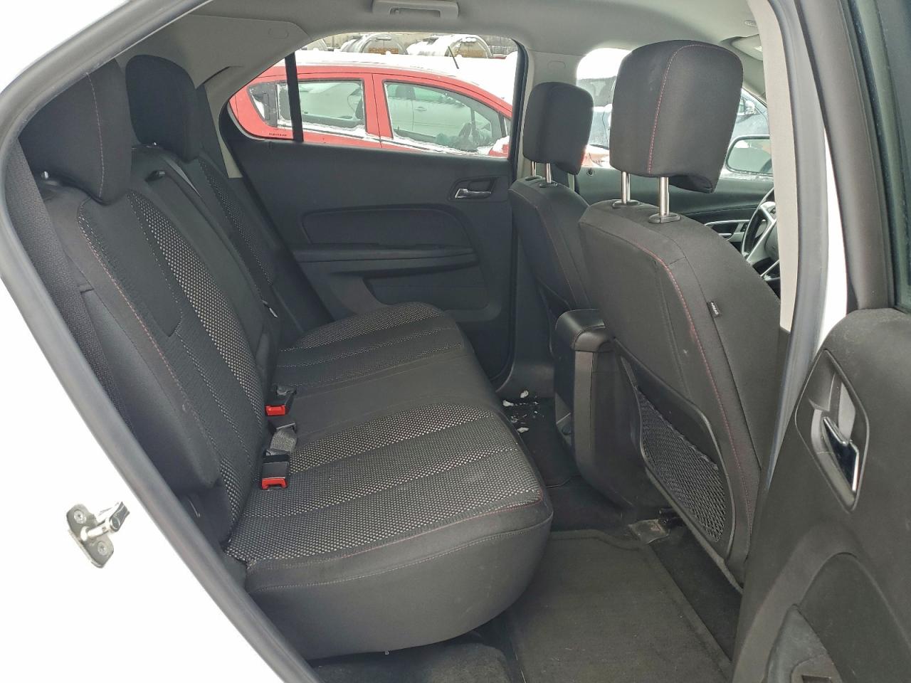 2015 CHEVROLET EQUINOX LT photo 11